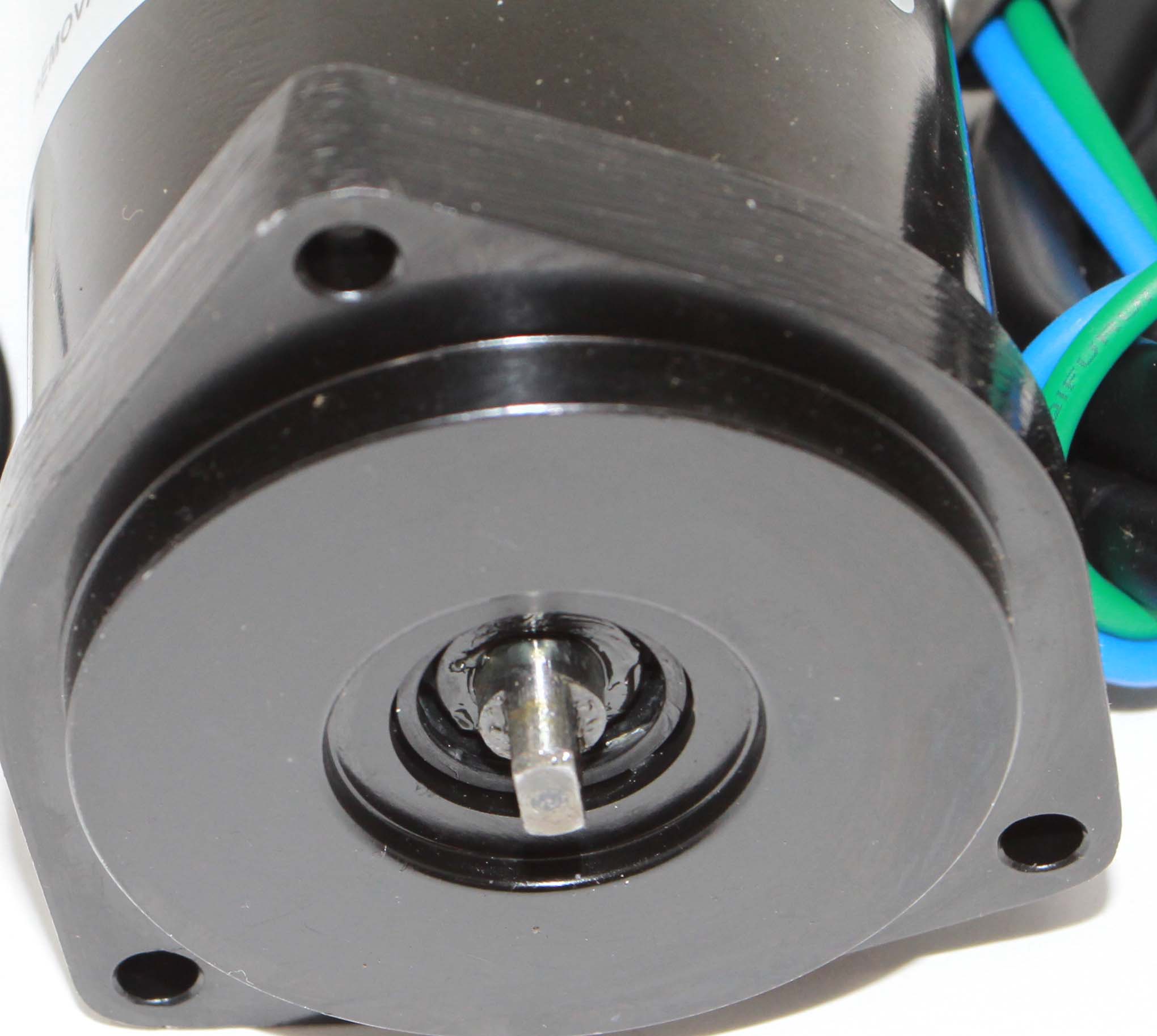 Sterndrive Engineering: Yamaha C40 2002-2003, 40&P40 2001-2005
